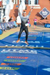 BIB: 100
                            <button type="button" onclick="openModal(22766522)" class="btn btn-primary btn-sm float-right btn-popup" data-toggle="modal" data-target=".modal-high-quality">
                        <i class="fas fa-shopping-cart"></i> Add to Cart
                    </button>
                                            <button type="button" onclick="isThisMe(22766522, true)" class="btn btn-success btn-sm float-right btn-popup btn-isme hidden" data-toggle="tooltip" data-placement="bottom" title="นี่คือรูปของคุณใช่ไหม คลิกที่นี่เพื่อเอาเข้าอัลบั้ม">
                        <i class="fas fa-plus"></i> Add to album
                    </button>
                    <button type="button" onclick="isThisMe(22766522, false)" class="btn btn-warning btn-sm float-right btn-popup btn-isnotme hidden">
                        <i class="fas fa-ban"></i> Remove from album
                    </button>